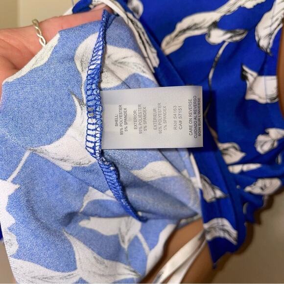 Karl Lagerfeld Paris blue & white keyhole back halter neckline with tie SZ XS - Picture 5 of 9